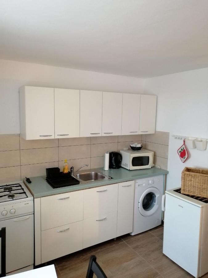 Studio Apartman Nona Angela-Valun Cres Dış mekan fotoğraf